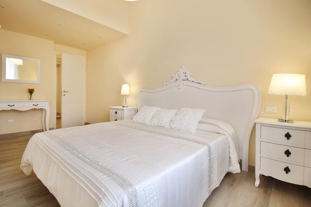 Lucca In Chic - No Ztl - Free Parking - Old City At 10Min By Walk Luaran gambar