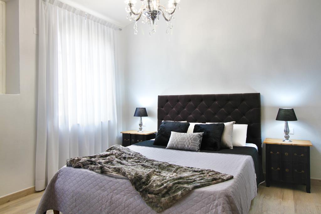 Lucca In Chic - No Ztl - Free Parking - Old City At 10Min By Walk Luaran gambar