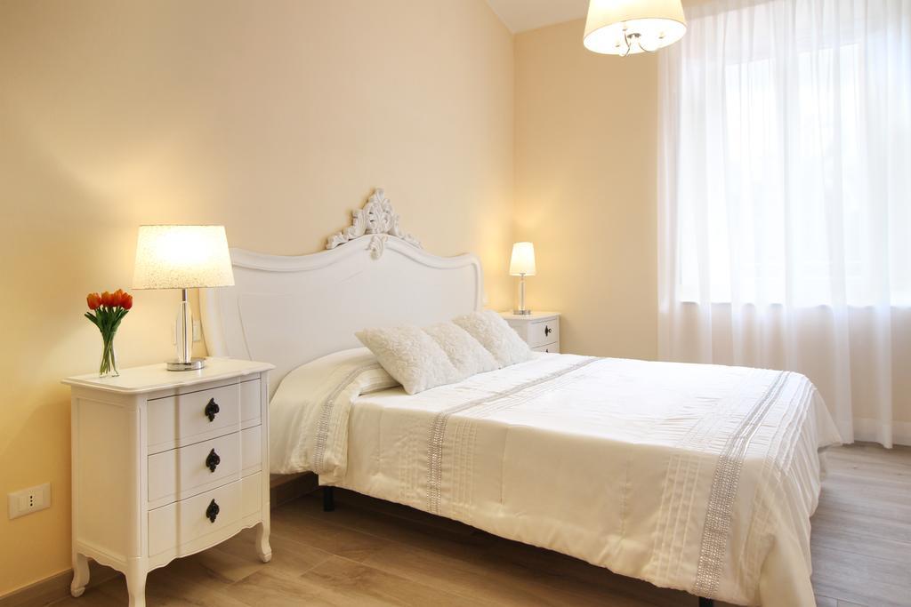 Lucca In Chic - No Ztl - Free Parking - Old City At 10Min By Walk Luaran gambar
