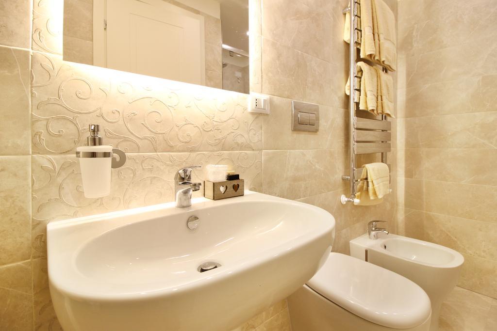 Lucca In Chic - No Ztl - Free Parking - Old City At 10Min By Walk Luaran gambar